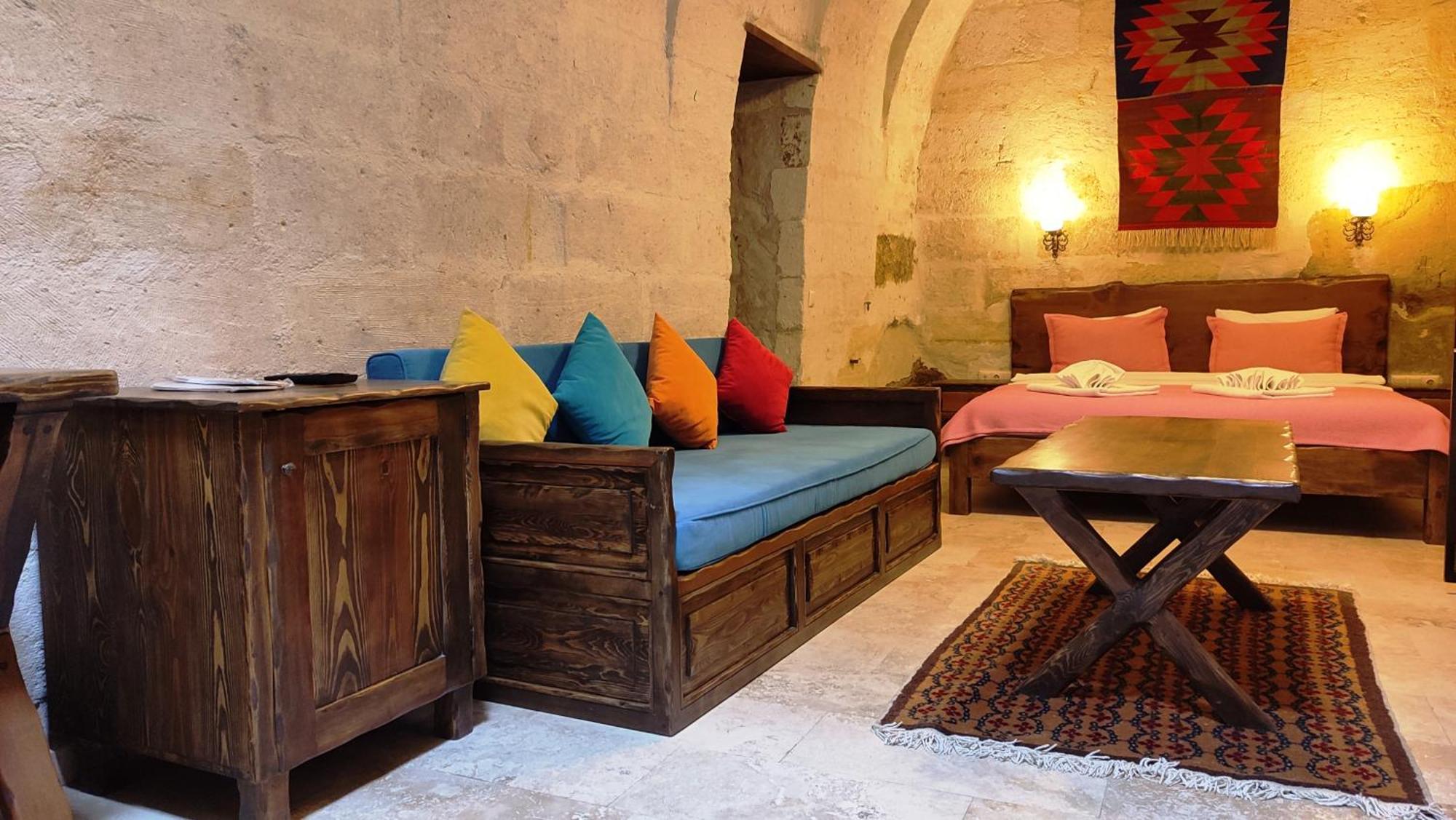 Armesos Cave Hotel ウルギュップ エクステリア 写真